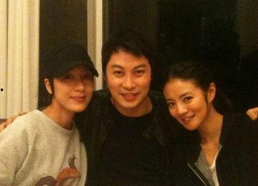 安以轩谭耀文花絮,甜蜜互动解锁影视幕后温情瞬间